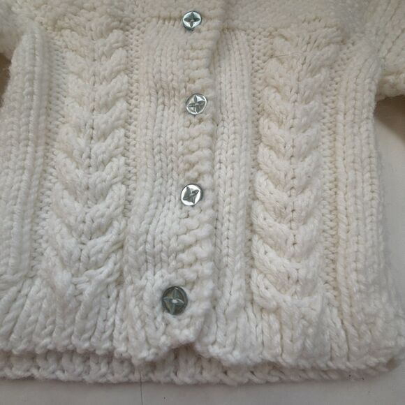 Handmade Cable Knit Baby Sweater Cardigan White Blue Buttons Newborn 0-3M EUC - Picture 4 of 10
